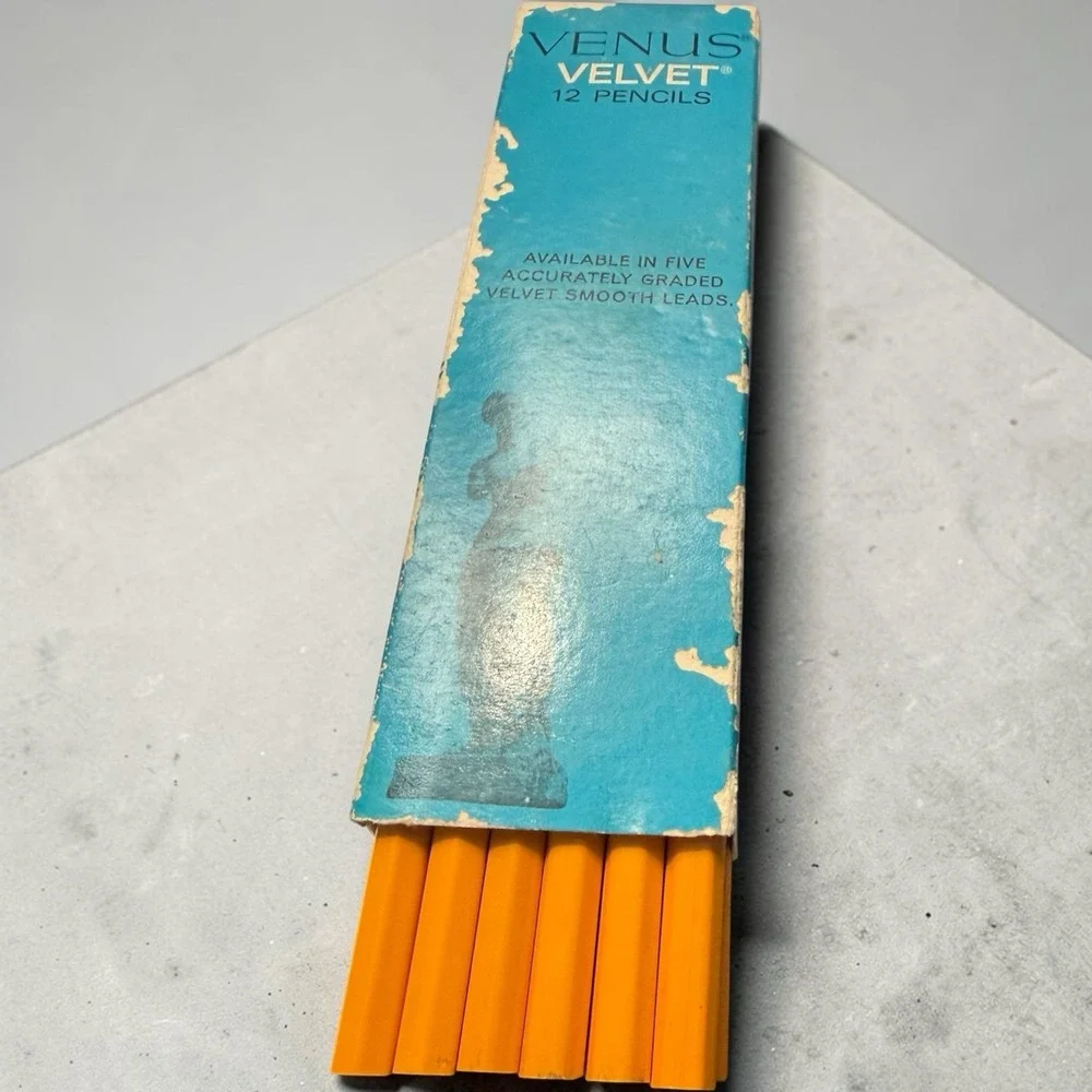 Vintage Venus Velvet Blue Band No.2 Medium Soft Pencils #3557 Box Of 1 Doz.